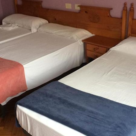 Albergue Hostal Telmo 图伊 外观 照片