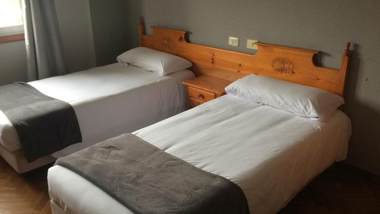 Albergue Hostal Telmo 图伊 外观 照片